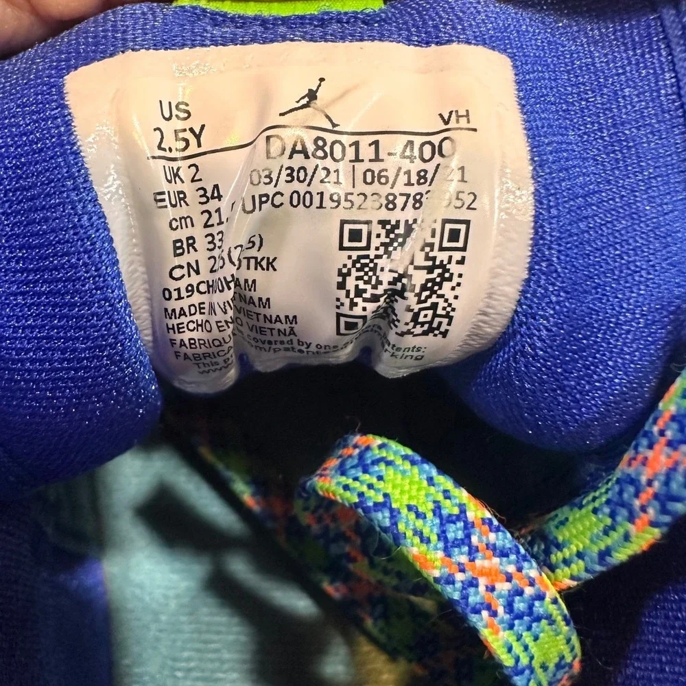 Nike Air Jordan 1‎ Mid SE Sprite Blue Basketball Shoes Sneakers Kids 2.5Y